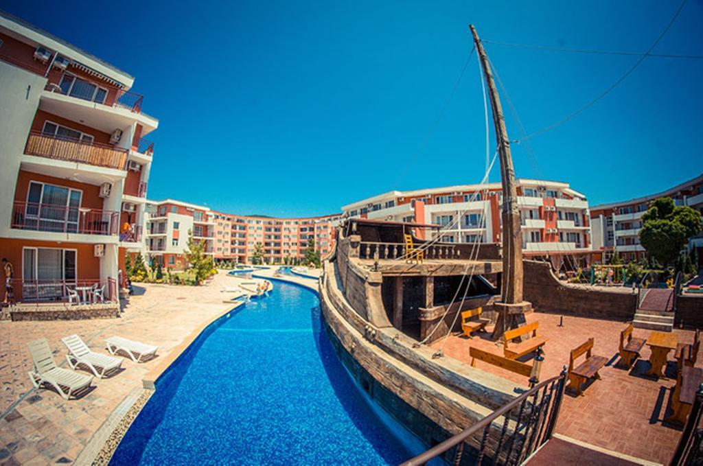 Privilege Fort Beach - Menada Apartments Elenite Extérieur photo