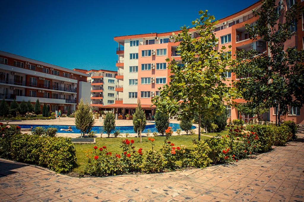 Privilege Fort Beach - Menada Apartments Elenite Extérieur photo