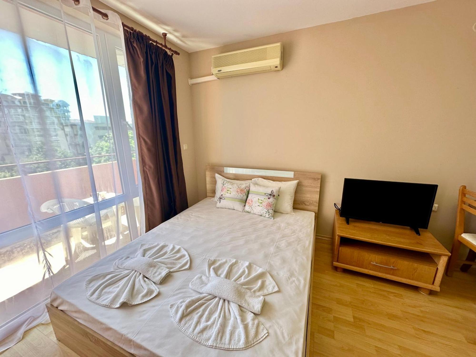 Privilege Fort Beach - Menada Apartments Elenite Extérieur photo