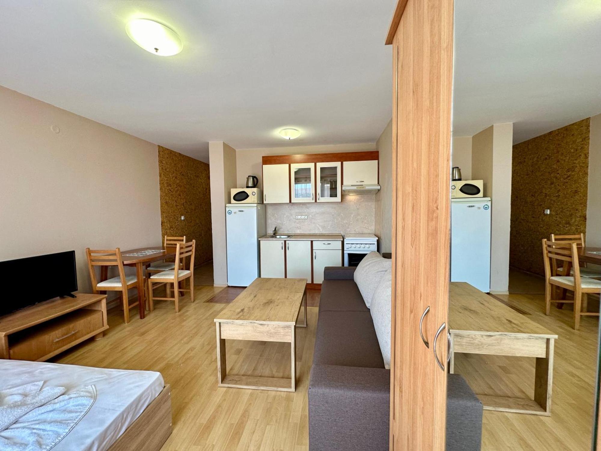 Privilege Fort Beach - Menada Apartments Elenite Extérieur photo