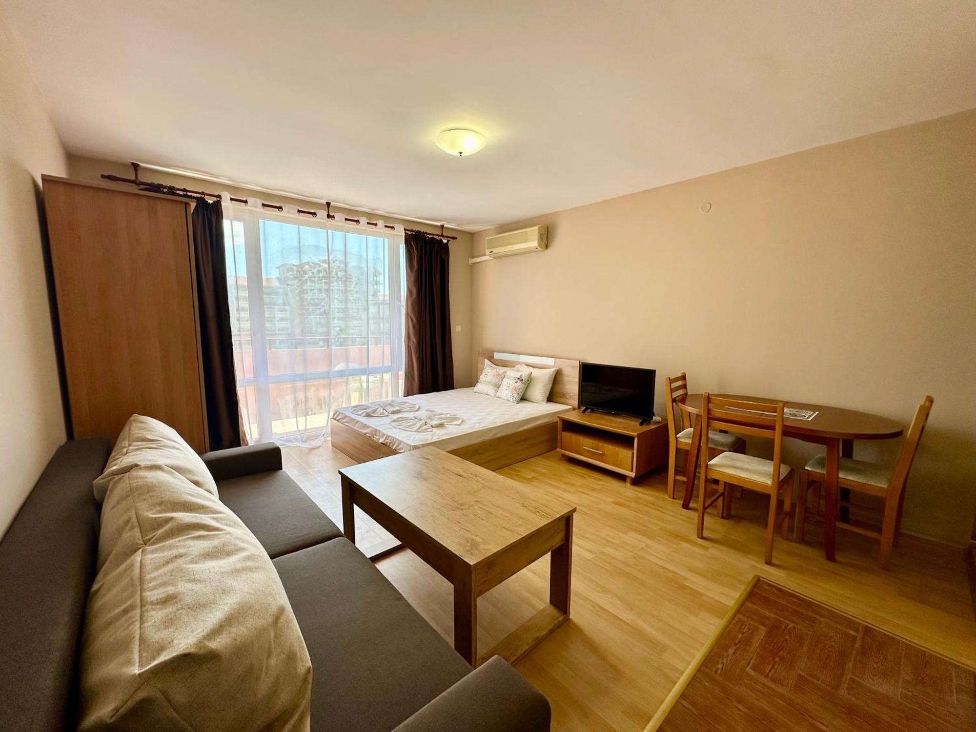 Privilege Fort Beach - Menada Apartments Elenite Extérieur photo