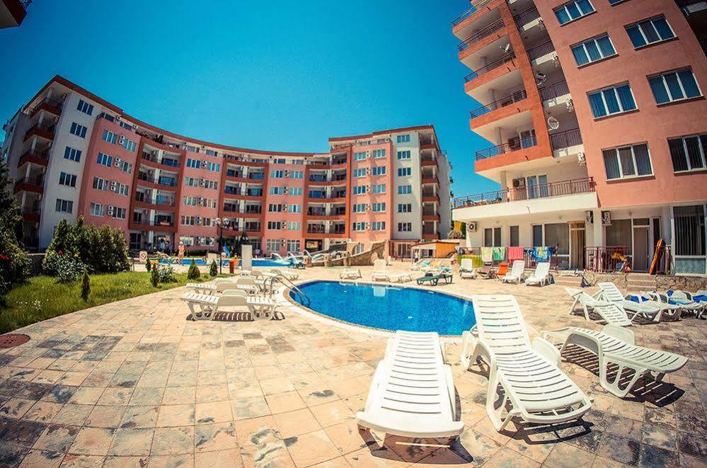 Privilege Fort Beach - Menada Apartments Elenite Extérieur photo